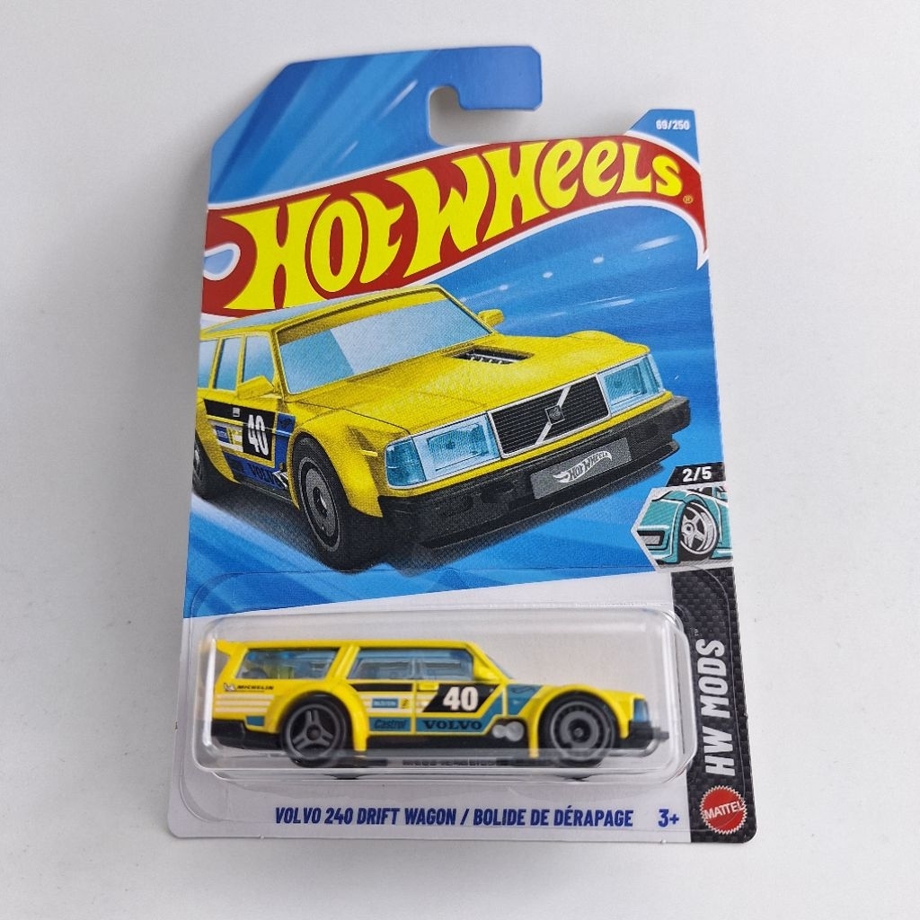 Hotwheels VOLVO 240 DRIFT WAGON Metal Car Size 40 (ib13)