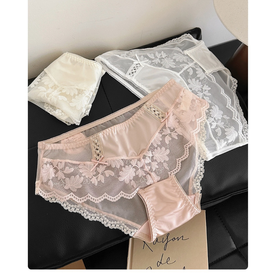 J42 Quần Lót Nữ Ren Satin Vải Xuyên Qua Trang Trí Với Nơ Viền Ánh Sáng Gợi Cảm