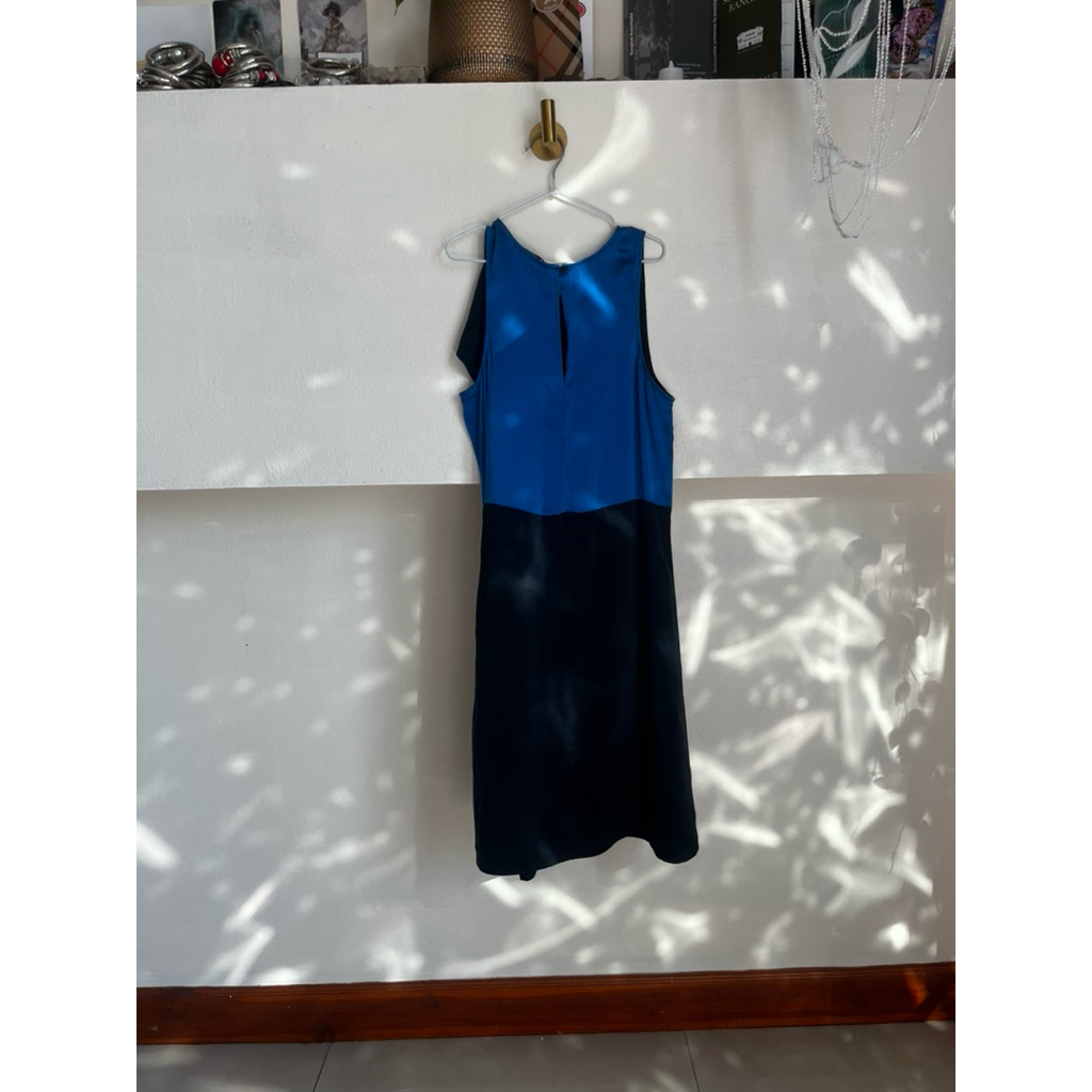 Váy Mini lụa đen Armani Exchange Cocktail, XS