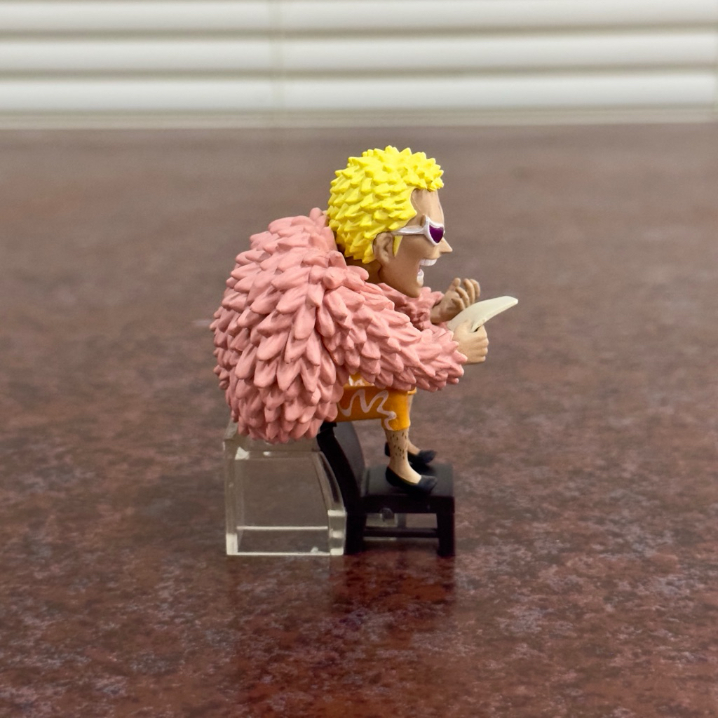 One Piece WCF (Bàn hội nghị 7 vị thần cướp biển) -Doflamingo [Đã qua sử dụng * Không hộp]