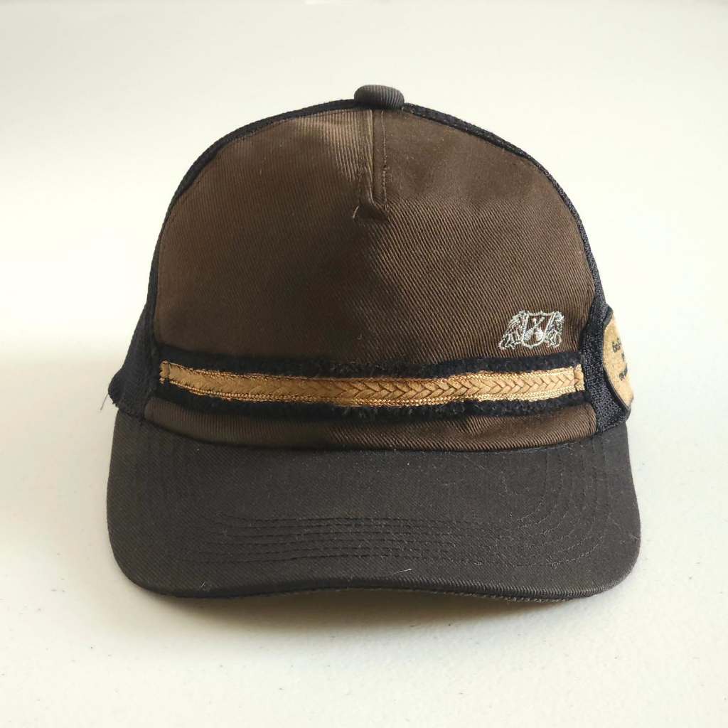 Nắp Trucker CA4LA đã qua sử dụng​ Điều kiện​Tốt​ Hiếm