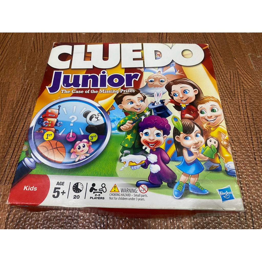 Trò chơi bảng Cluedo Junior "The Case of the Missing Prizes"