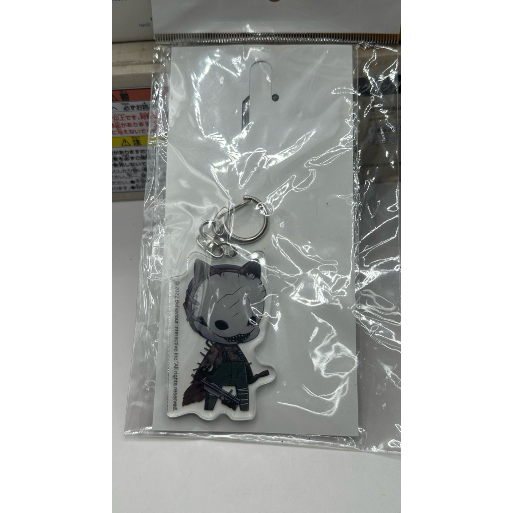 Dead by Daylight acrylic charm có nhân vật "Huntpurress" (Huntress) phong cách chibi.