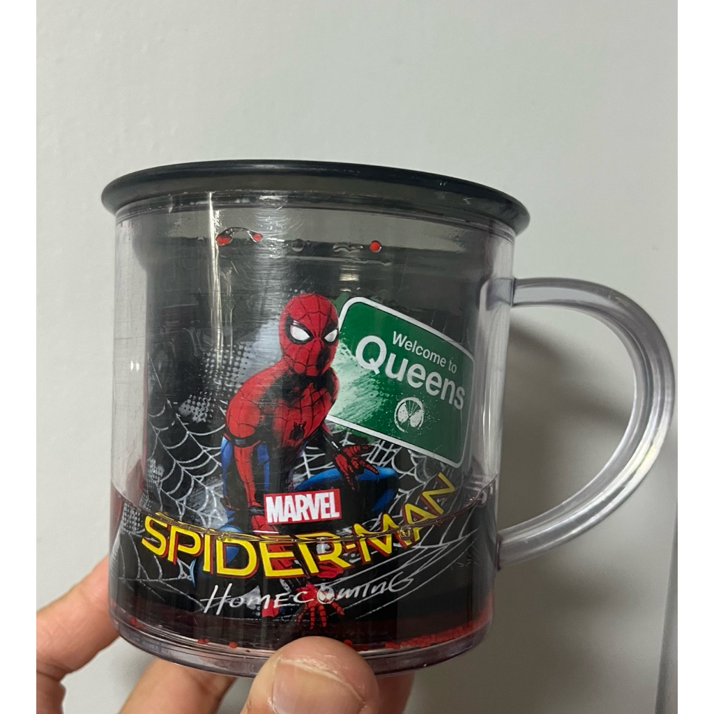Đã qua sử dụng Disney Store Nhựa Nước Thủy Tinh Người Nhện Funfill Cup Model Size 6 Ounce