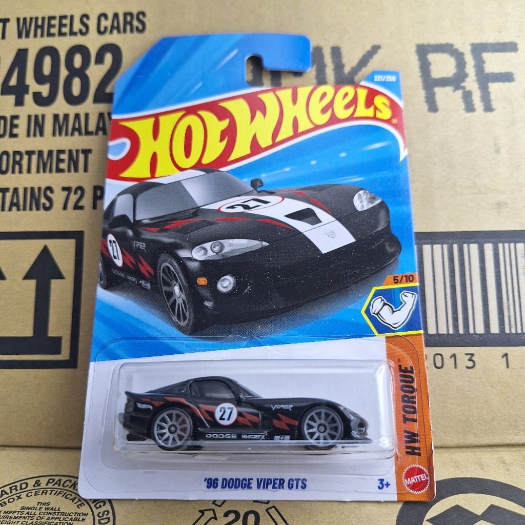 Hotwheels 96 DODGE VIPER GTS 221 / 250 Mẫu xe kim loại (kg43)