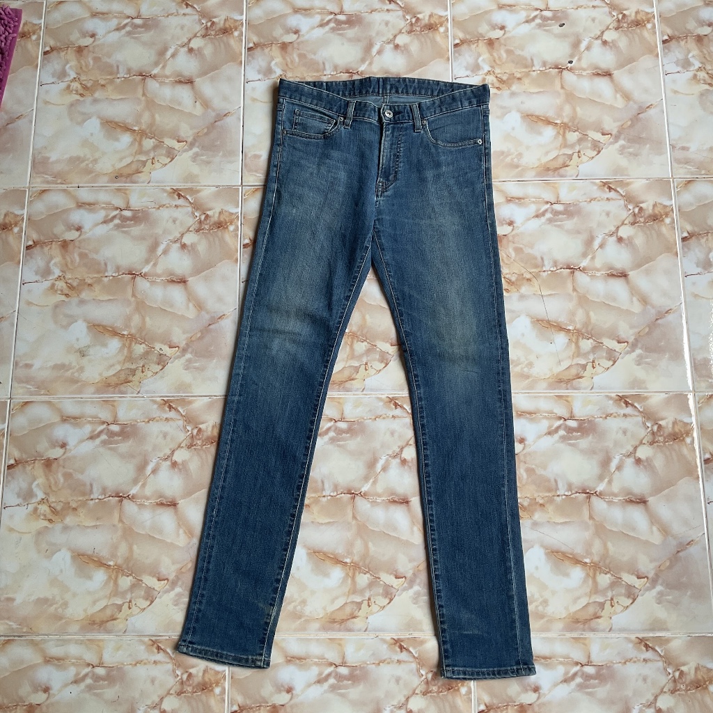 Quần jean co giãn da trơn Uniqlo 32