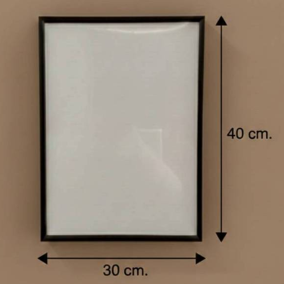 Khung ảnh màu đen 30x40 cm. Hình ảnh Loại treo tường 30x40 Cm.black Cả dọc và ngang