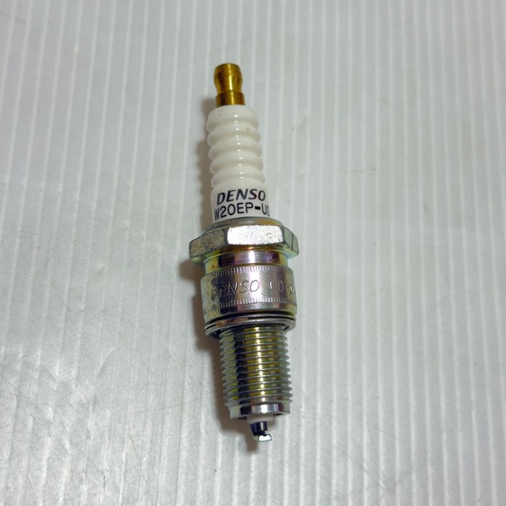 CẮM SPARK Denso W20EP-US (SPARK W20EP-US) * * * * Mỗi 1 Đầu