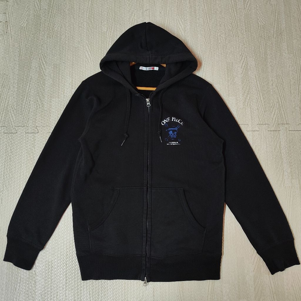 Uniqlo UT x ONE PIECE Áo len có dây kéo phía trước Có mũ Size L Nam cũ