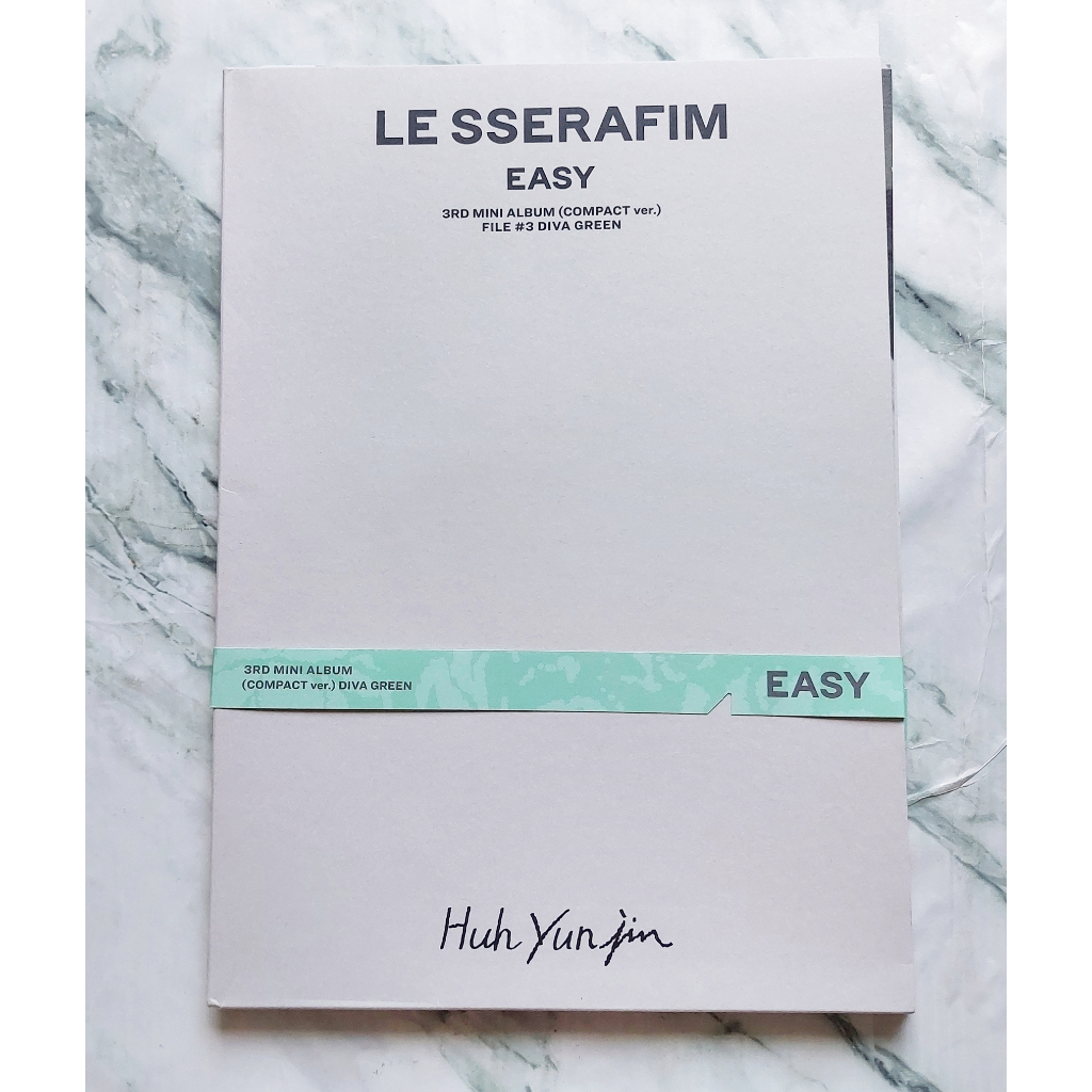LE SSERAFIM Album-EASY COMPACT Phiên bản Yunjin Cover Unpacked No Kpop CD Card