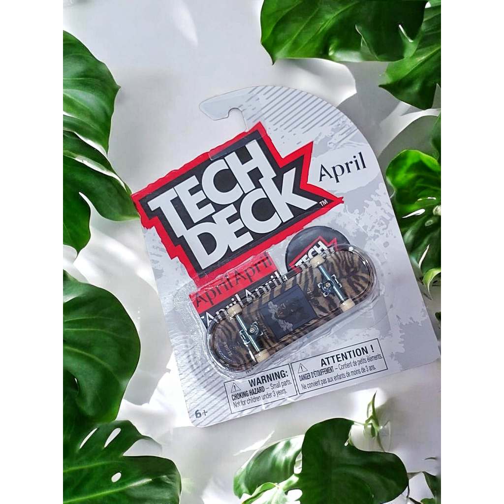 TECH Deck Fingerboard Tháng Tư