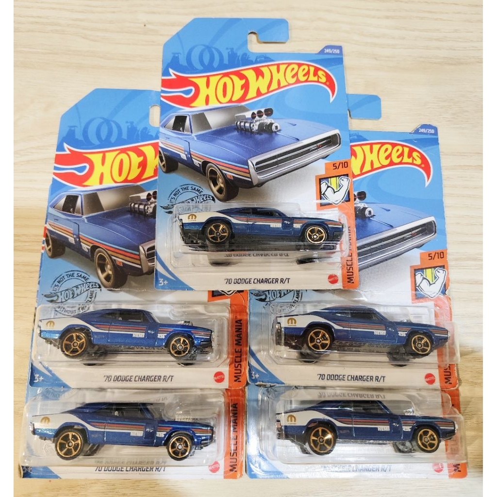 Hotwheels hotwheels Hotwheel 70 dodge charger r / t Wrinkled Ear Pack 1: 64