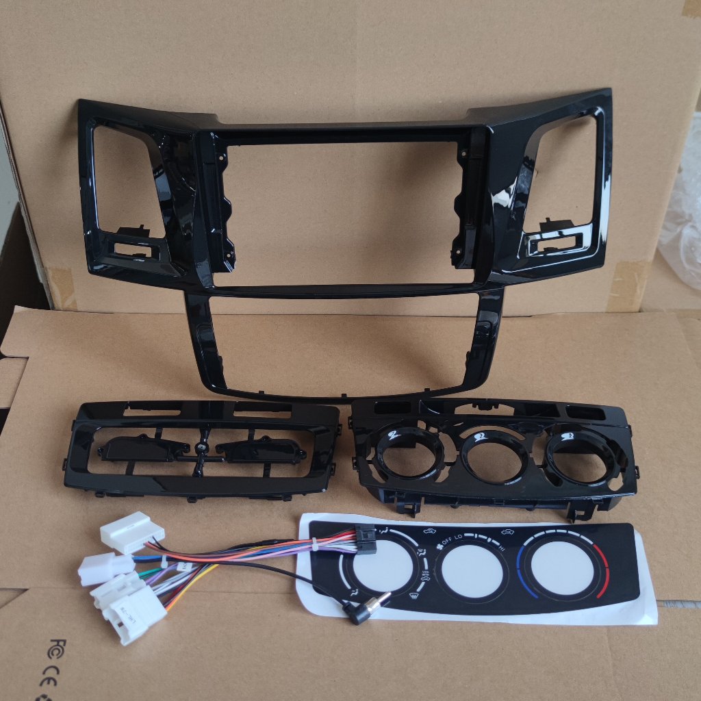Mặt nạ vô tuyến có màn hình Android cho 9 "Toyota Ranger / Tavern / Vigo / Hillux Old Year 2005-2011