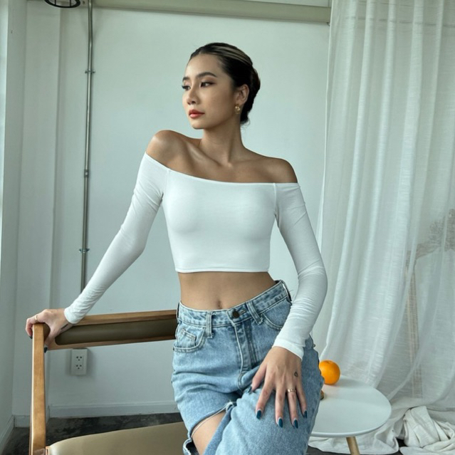 MNV STUDIO Áo Crop Top dài tay lệch vai Vải mềm thoải mái khi mặc phù hợp với quần Rất tốt Hot Mom.
