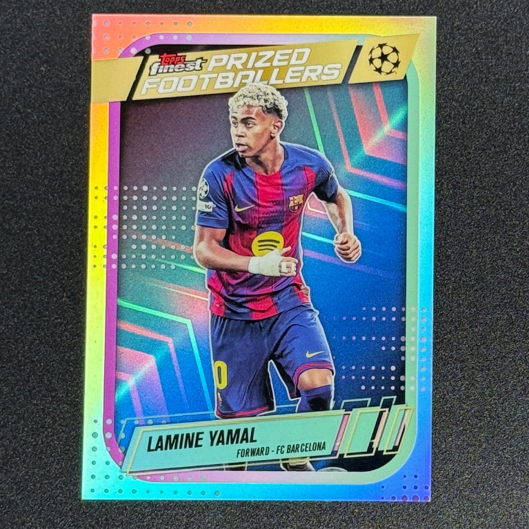 Áo bóng đá được giải thưởng Lamine Yamal Topps UEFA PF17 tinh tế nhất