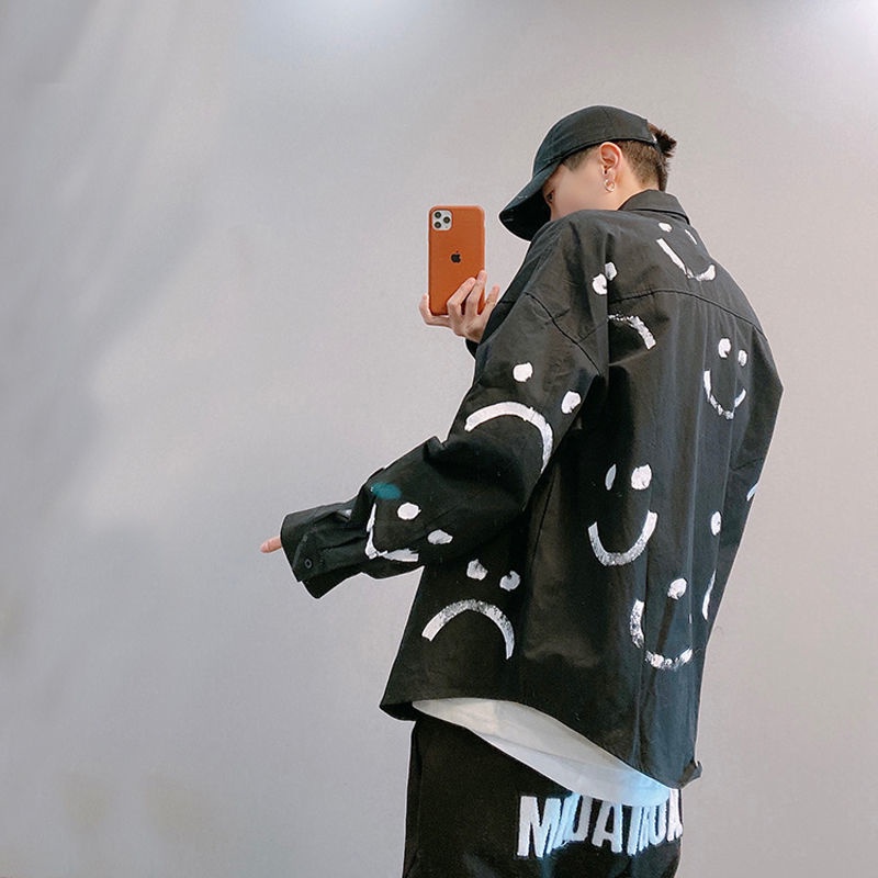 Hàng Mới Về Áo Sơ Mi Nam Dài Tay Dáng Rộng Họa Tiết Mặt Cười Phong Cách Nhật Bản