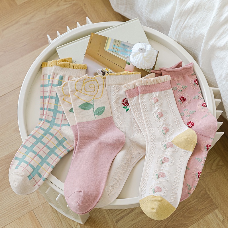 Vớ Cotton Thoáng Khí Họa Tiết Hoa Dễ Thương Dành Cho Nữ WAFNHA D181