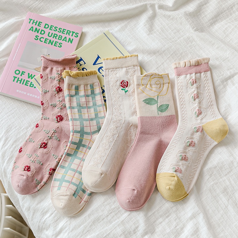 Vớ Cotton Thoáng Khí Họa Tiết Hoa Dễ Thương Dành Cho Nữ WAFNHA D181