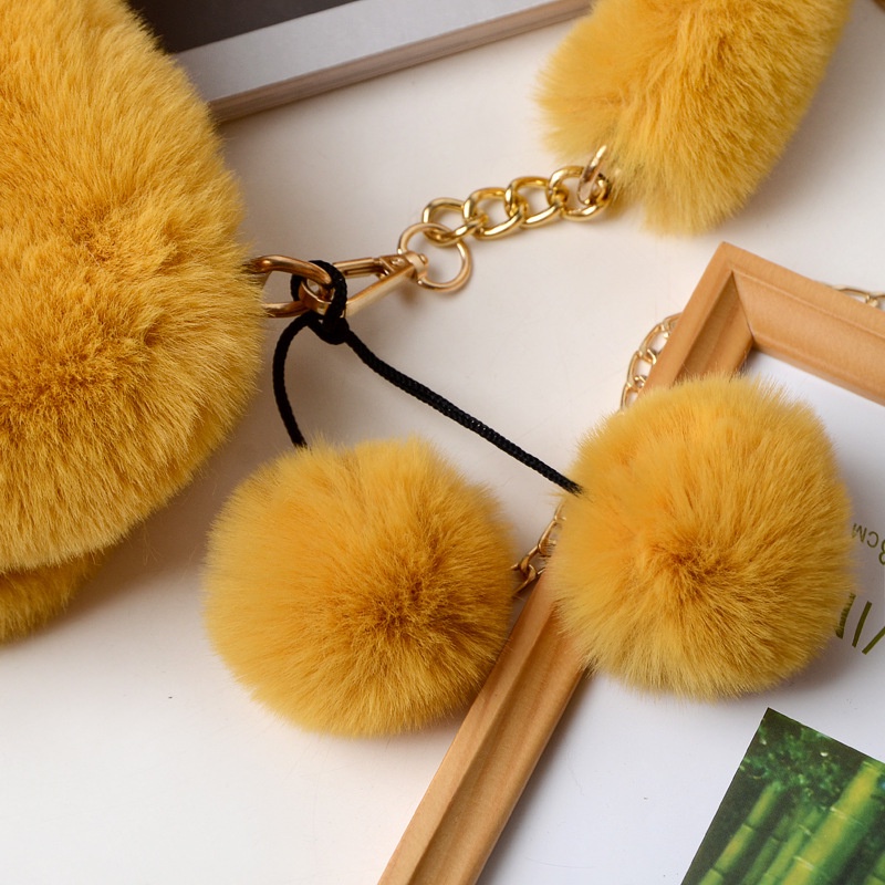 Túi Đeo Chéo Vai Hình Trái Tim Bằng Lông Nhung Nhiều Màu Sắc Dễ Thương Dành Cho Nữ