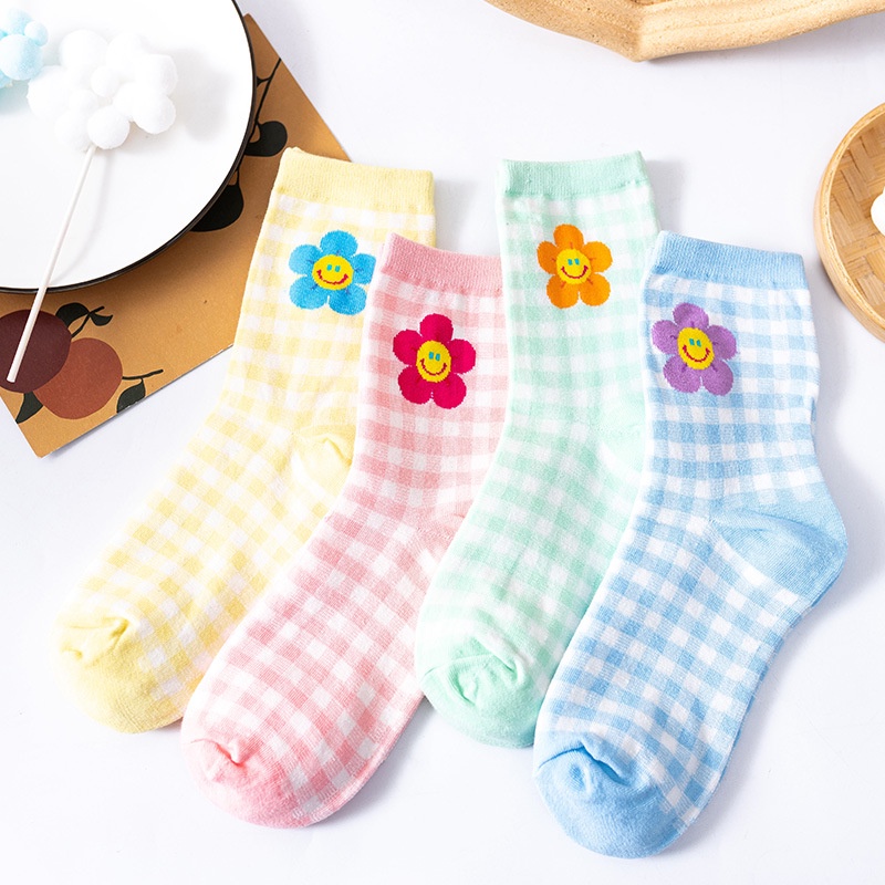 Vớ Cotton Họa Tiết Hoa Nhỏ Xinh Xắn Dễ Thương D427