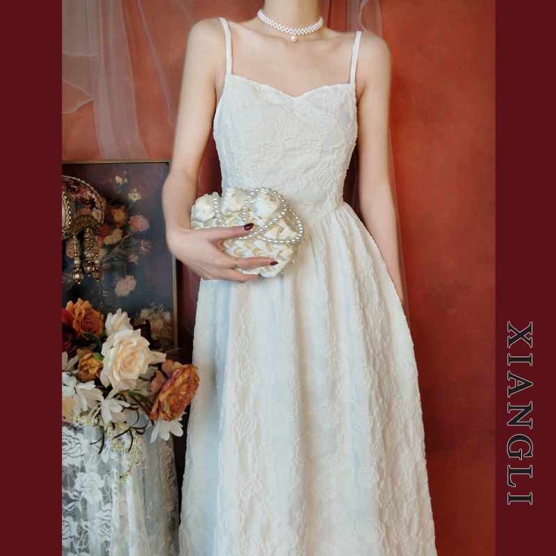 Đầm Hai Dây Màu Trắng Phong Cách Pháp Thời Trang Xuân Hè Cho Nữ