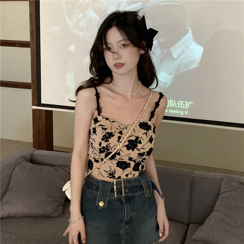 Áo Hai Dây Hở Lưng Form Ôm In Họa Tiết Phong Cách Quyến Rũ