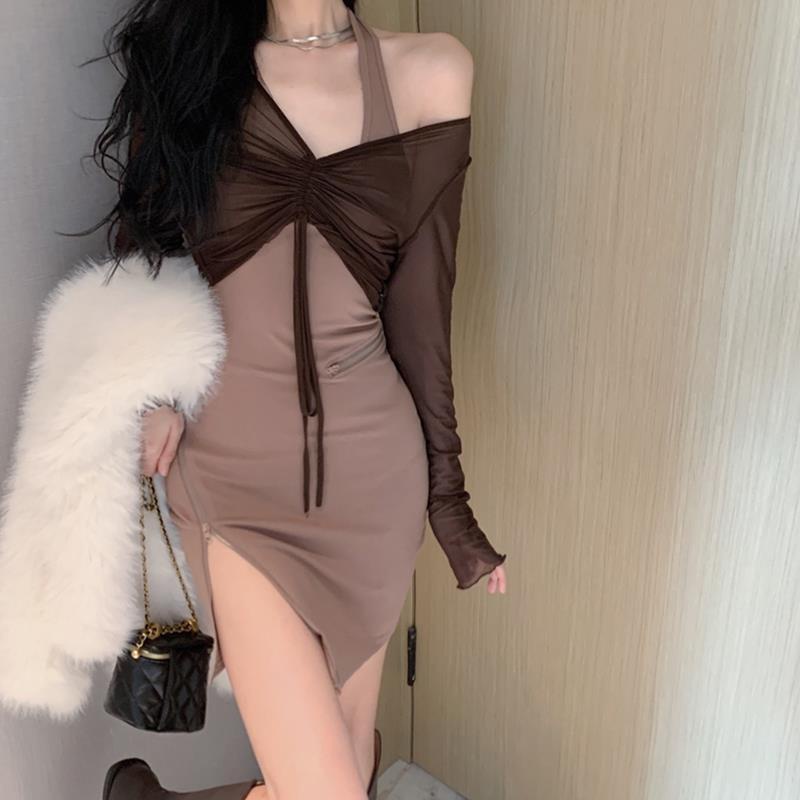 Set Áo Cổ Yếm Màu Sắc Trơn Và Chân Váy Thiết Kế Độc Đáo Thời Trang Mùa Xuân Xinh Xắn Cho Nữ