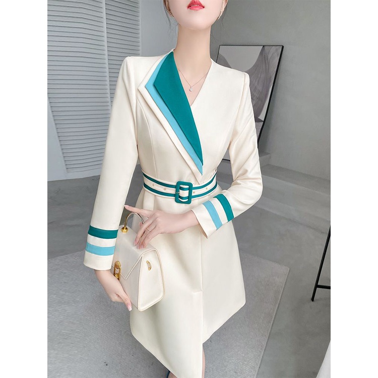 Bộ đầm màu mơ thời trang cho nữ