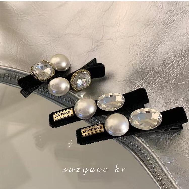 Xiao Xiangfeng Kẹp Tóc Đính Đá Ngọc Trai Nhân Tạo Nhẹ Nhàng Thời Trang Thu Đông 2022 Mới