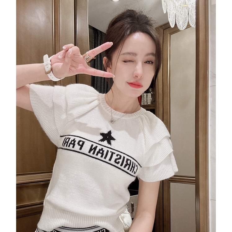 2023 summer new design sense sweet celebrity temperament small fragrance chic chic unique ruffled short-sleeved pullover Korean version of the five-pointed star letter embroidery foreign style age-reducing knitwear T-shirt top