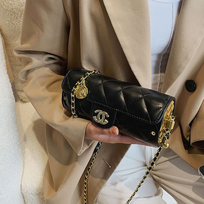 Túi Đeo Chéo Vai Có Dây Xích Đựng Bút 5Wd Thời Trang Dành Cho Nữ