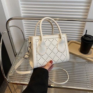 Túi xách cầm tay, đeo chéo nữ dáng vuông nạm đinh tán AMEE BAGS