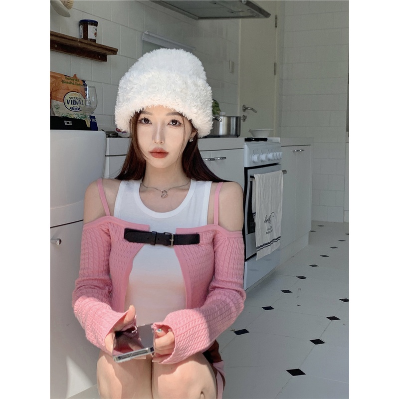 QKOOLE  Han Giải Trí Ngọt Ngào ~ Millennium Spice Set Áo Dệt Kim Trễ Vai Dáng Ngắn + Chân Váy Ngắn Ôm Hông Cho Nữ