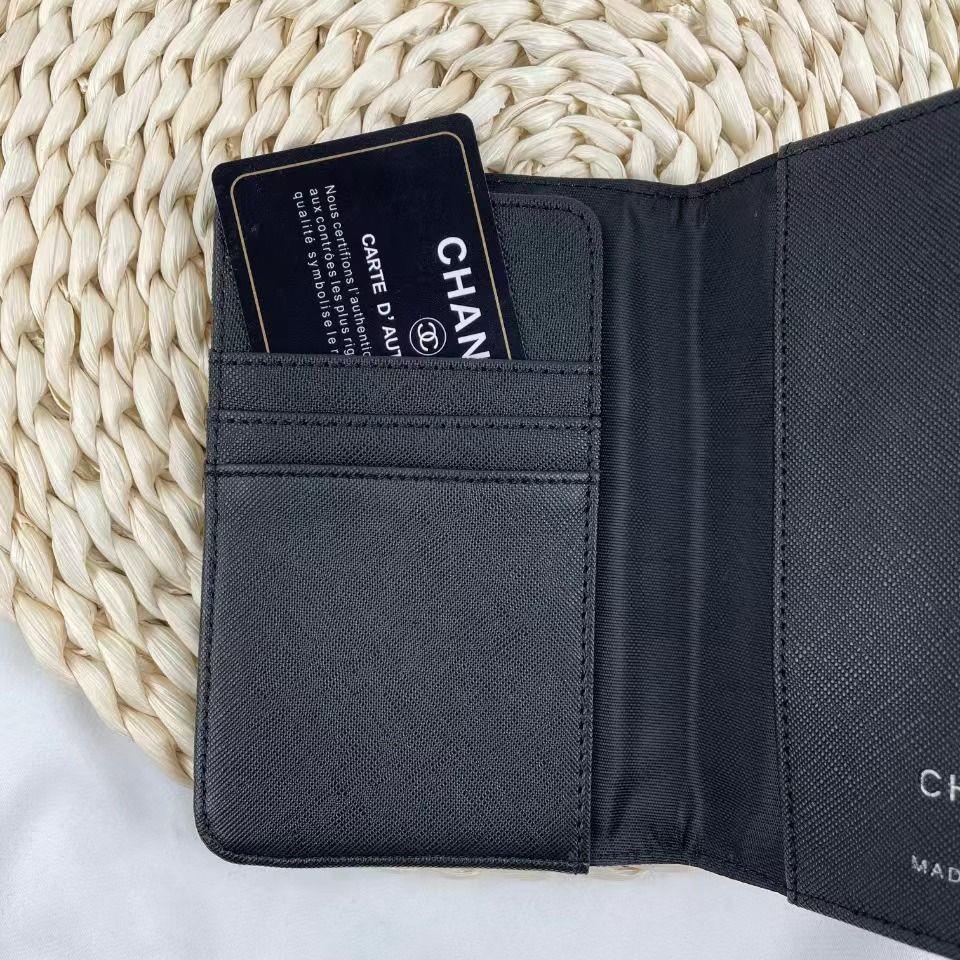 Ví Đựng Hộ Chiếu / Thẻ / Giấy Tờ Họa Tiết Hình Thoi Màu Vàng Nhạt