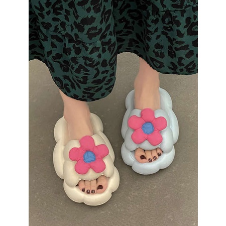 Dép bánh mì hoa mặc ngoài mùa hè đế dày