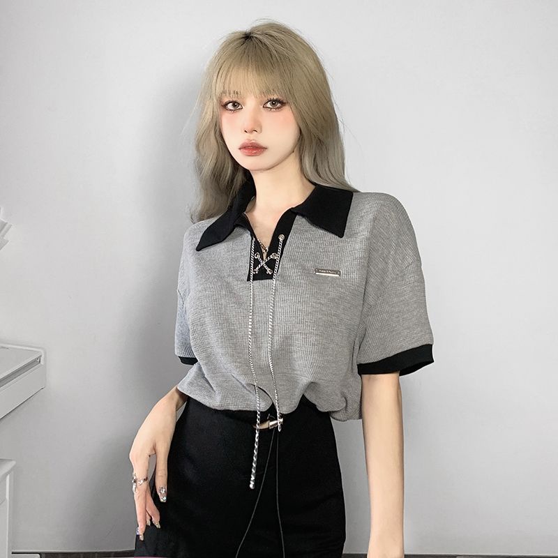 Áo Thun Ngắn Tay Dáng Rộng Phối Dây Xích Cá Tính Dành Cho Nữ