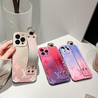 Giá đỡ dây đeo cổ tay trọn gói Thương hiệu lớn Màu Gradient Cổ điển Thương hiệu Presbyopic iPhone 14 Plus Vỏ điện thoại 13 promax Thích hợp cho Apple 11 12