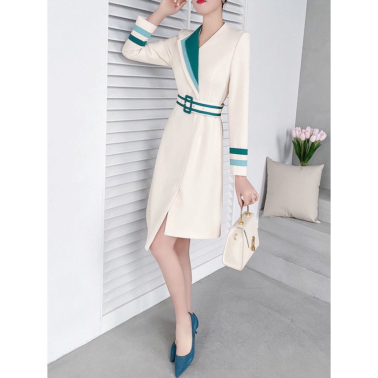 Bộ đầm màu mơ thời trang cho nữ