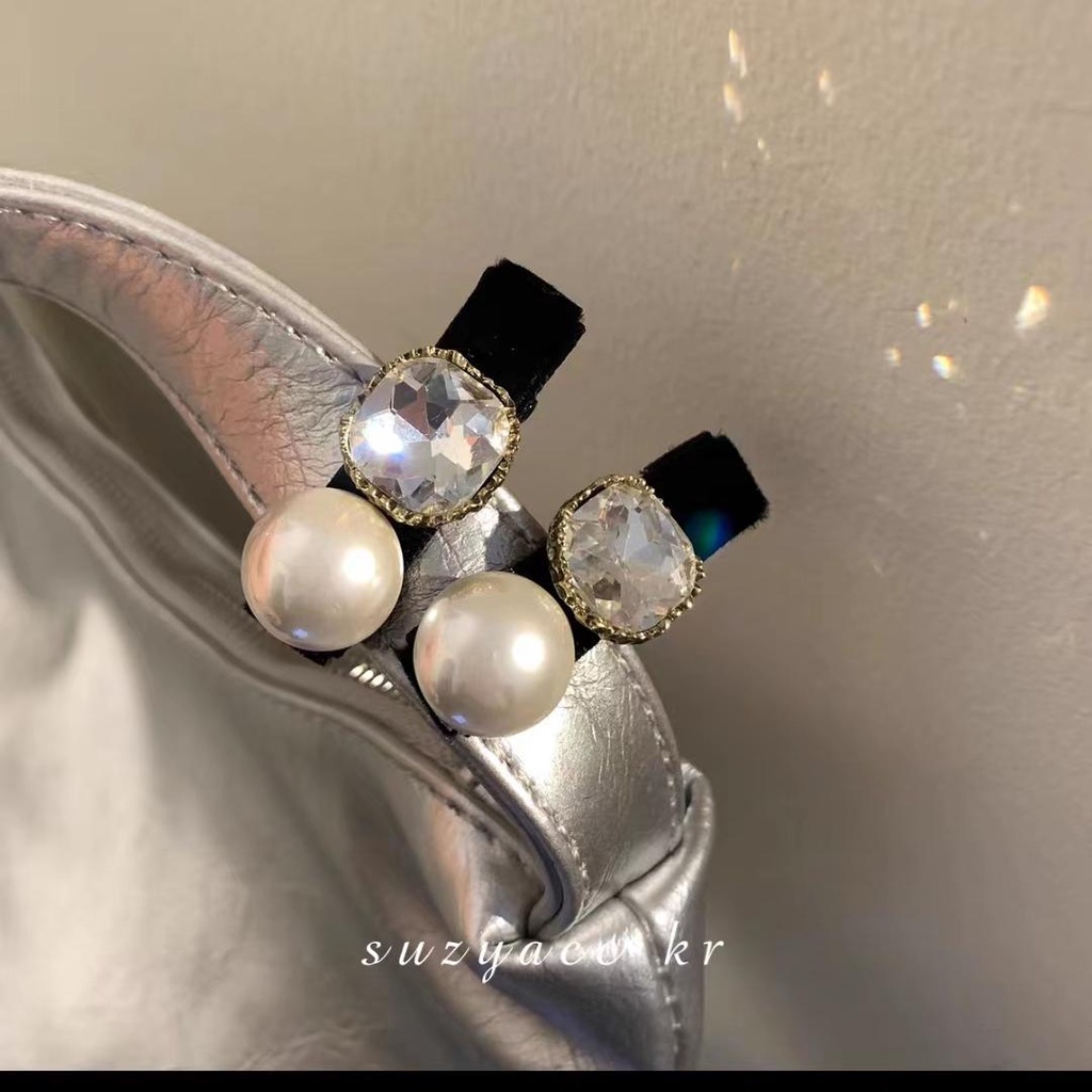 Xiao Xiangfeng Kẹp Tóc Đính Đá Ngọc Trai Nhân Tạo Nhẹ Nhàng Thời Trang Thu Đông 2022 Mới