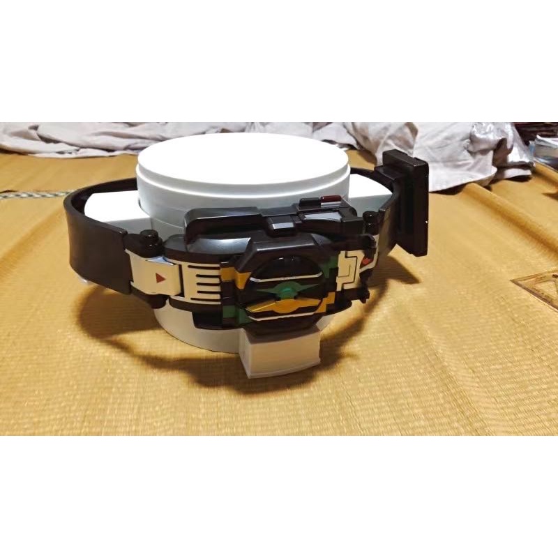 Đế Trưng Bày Thắt Lưng Biến Hình Kamen Rider CSM DX ver2