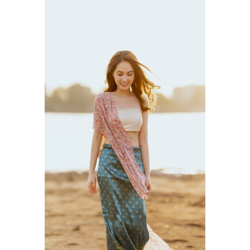 T Thái Lan Trang Phục Việt Nam Phiên Bản Tsuba Áo Quấn Ngực Có Đệm Ngực Phong Cách Ju Jingyi Cùng Phong Cách Phương Tây
