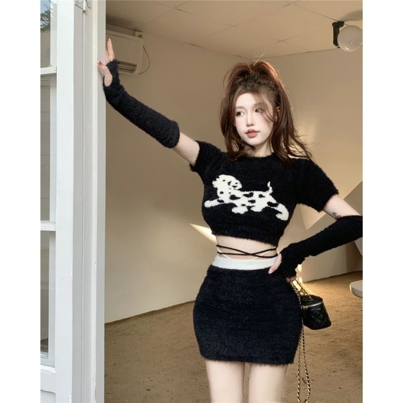 Bộ Áo Hai Dây Lông Chồn Mềm Mại + Chân Váy Buộc Dây Họa Tiết Hoạt Hình Dễ Thương Thời Trang Thu Đông 2022 Cho Bé