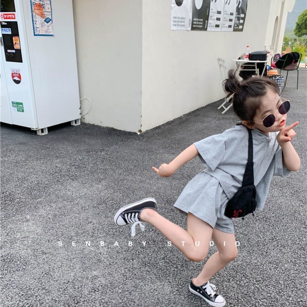 Bộ Đồ Thể Thao Hai Mảnh Áo Hoodie Tay Ngắn Phong Cách Phương Tây Thời Trang Mùa Hè 2023 Mới Cho Bé Gái