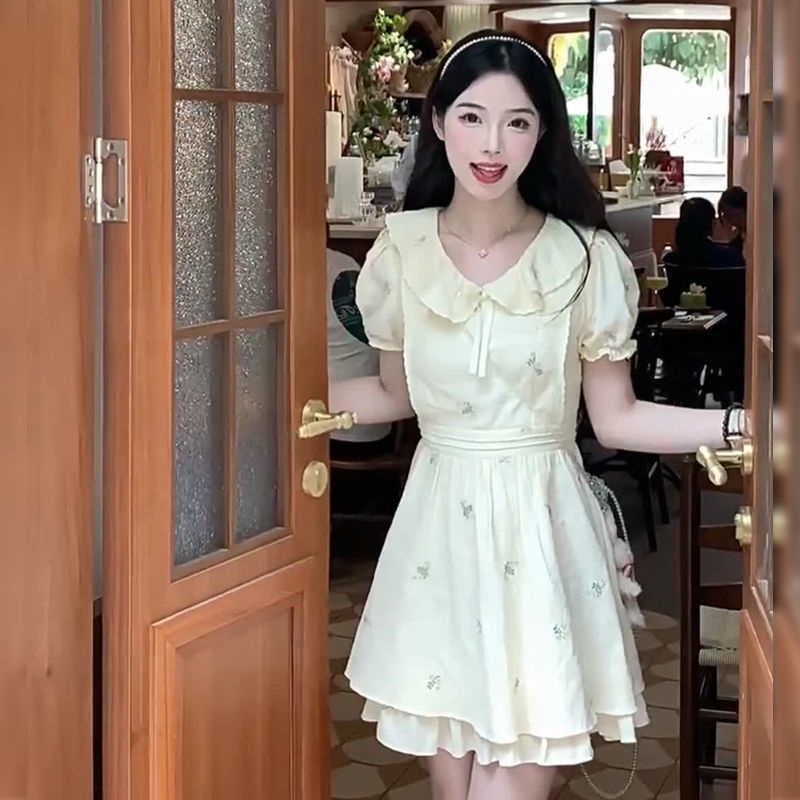 [F &amp; X] Đầm Ngắn Cổ Búp Bê Họa Tiết Hoa Mơ Phong Cách Hàn Quốc Ngọt Ngào Cao Cấp Cho Nữ