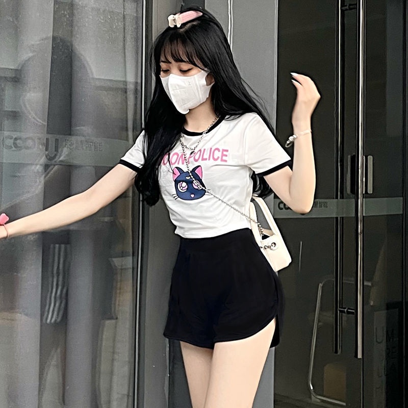 Set Áo Thun Ngắn Tay + Quần Short Lưng Cao Họa Tiết Hoạt Hình Thời Trang Mùa Hè Cho Nữ