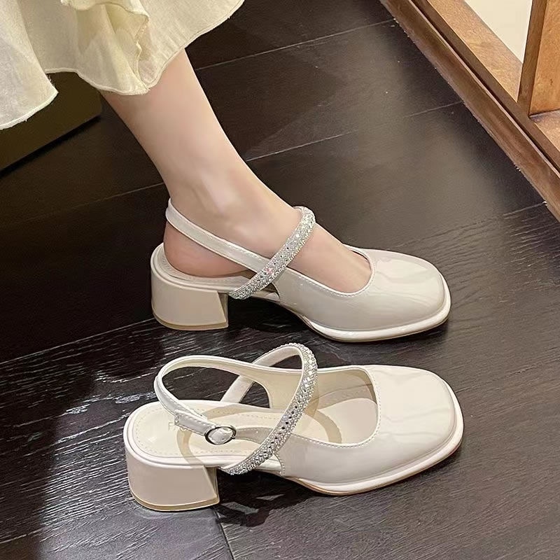 Giày Sandal Gót Dày Mũi Vuông Đính Đá Thời Trang Hàn Quốc Mới Cho Nữ