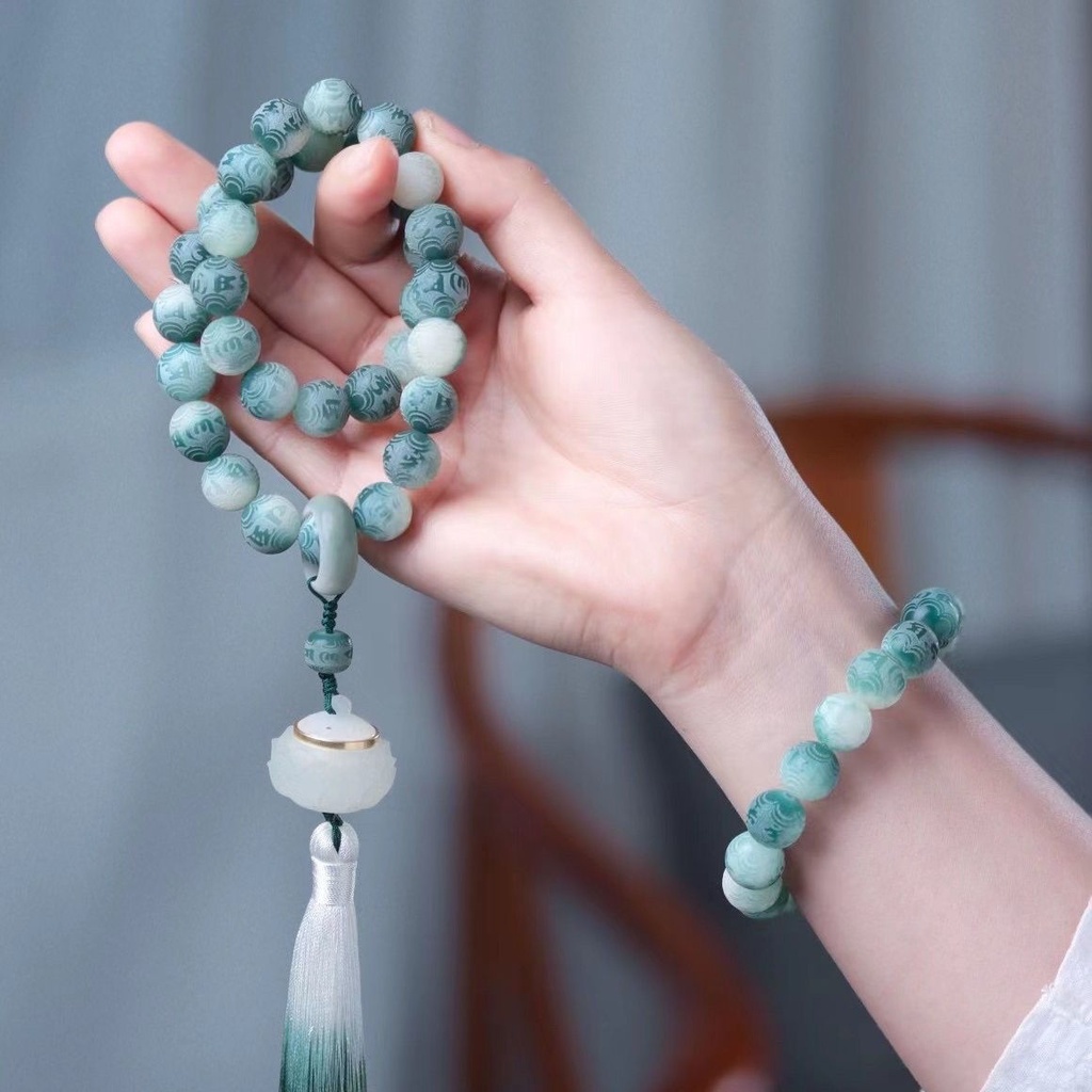 Hạt Ngọc Bích Trắng Chạm Khắc Hình Hoa Sen / Bồ Đề Sáu Cánh Hoa Sen Cầm Tay Một Nửa Bằng Đá Ngọc Bích Tròn Chạm Khắc Tinh Xảo