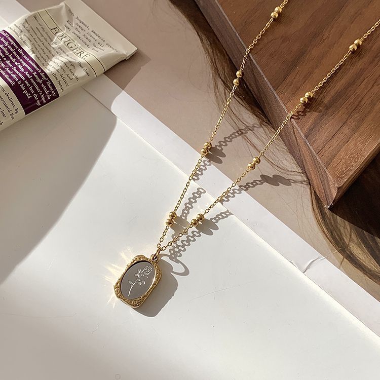 Vòng cổ Thép Titan Nhẹ Phong Cách Pháp Sang Trọng Cho Nữ 2023