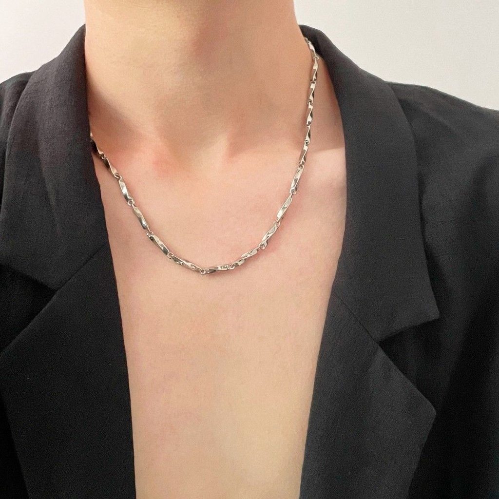 Vòng cổ Thép Titan Mặt Hình Thoi Đơn Giản Thời Trang Cho Nam