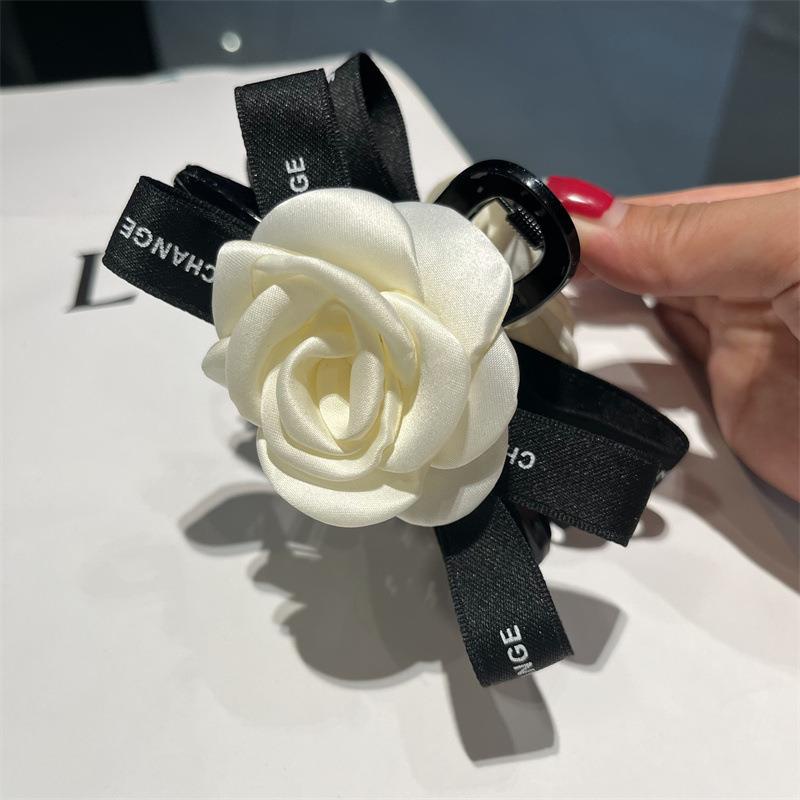 Kẹp Tóc Nữ Đính Hoa Trà Lớn Phong Cách Pháp